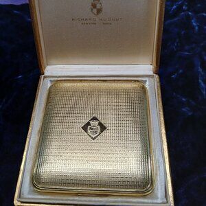 Richard Hudnut Vanity in original box